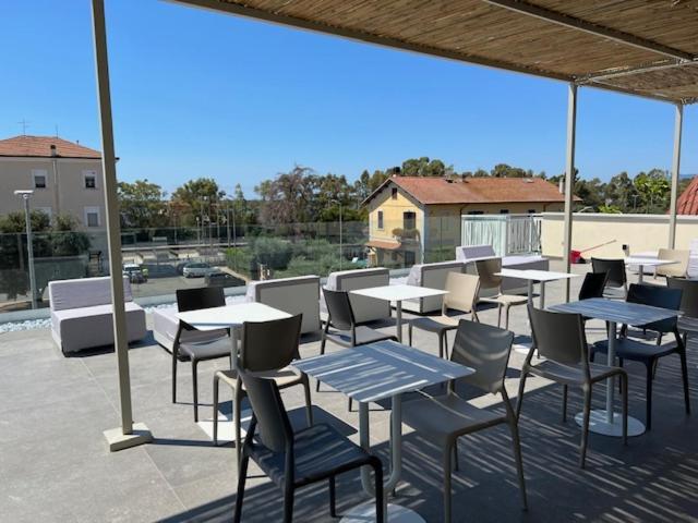 קפאלביו Albergo Del Lago מראה חיצוני תמונה