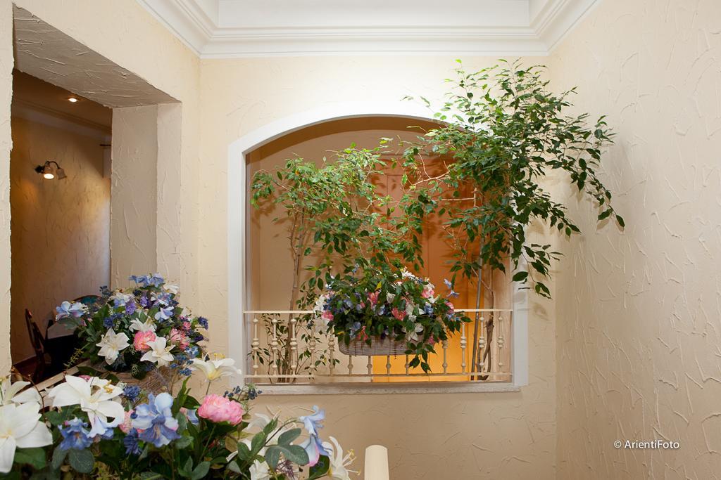 קפאלביו Albergo Del Lago מראה חיצוני תמונה